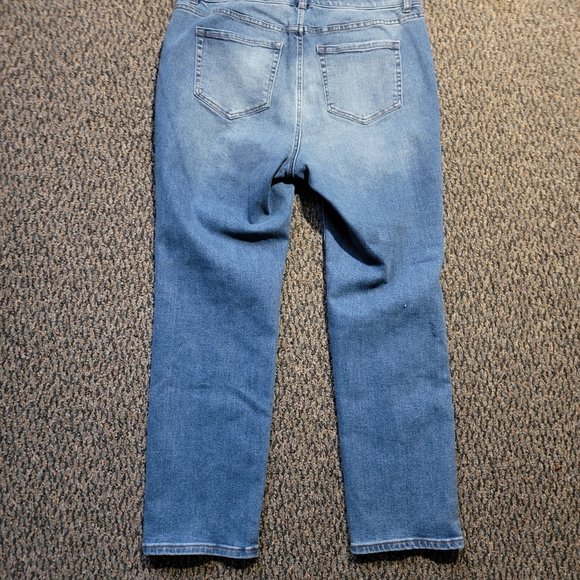 EUC Lane Bryant Medium Wash High Waisted Distressed Jeans Size 16 - Picture 11 of 12